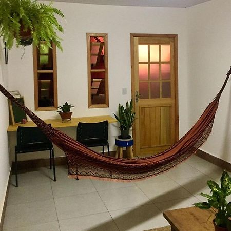 Casinha Aconchegante No Centro De Bonito I Tv, Ar-Condicionado, Bicicletas, Rede, Cozinha E Wi-Fi 20Mb Villa ภายนอก รูปภาพ