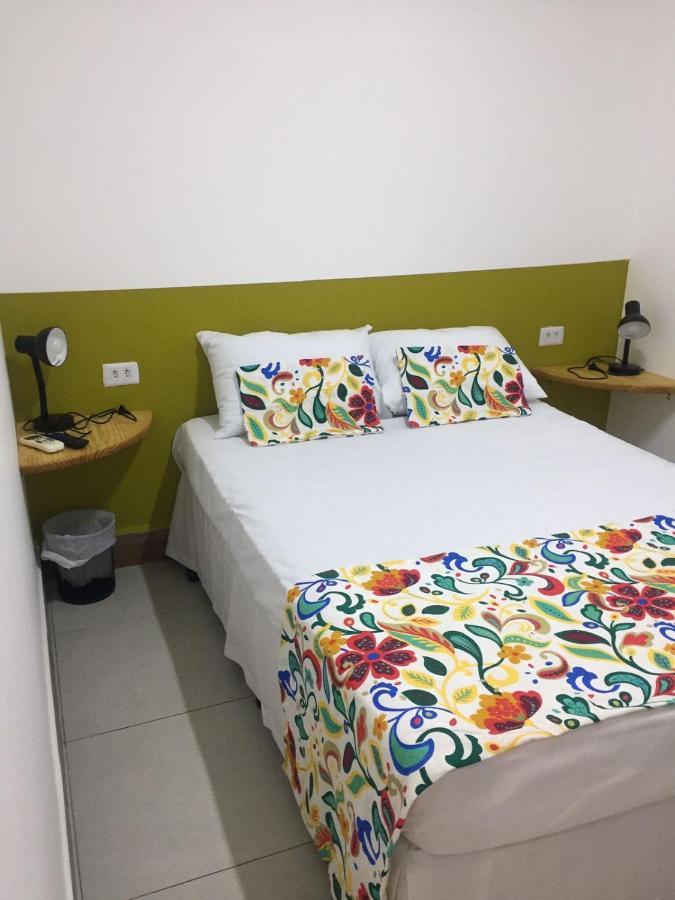 Casinha Aconchegante No Centro De Bonito I Tv, Ar-Condicionado, Bicicletas, Rede, Cozinha E Wi-Fi 20Mb Villa ภายนอก รูปภาพ